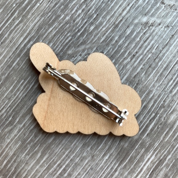 Cool Mom Handmade Wooden Pin Brooch Badge - Picture 3 of 3